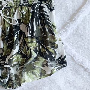 Tropical Leaf Abercrombie Shorts